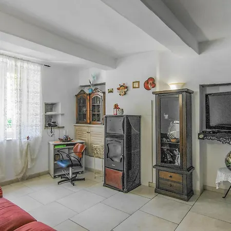 3 Bedroom Beautiful In 펜션 *